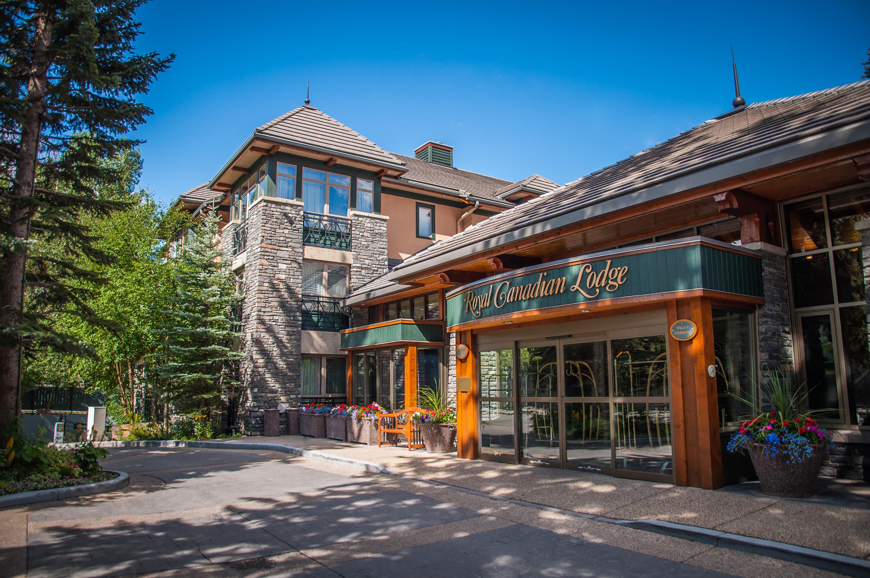 Royal Canadian Lodge Banff Exterior photo